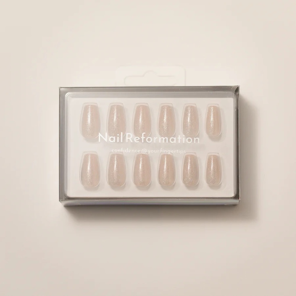 Nail Reformation ‘Fairest of Them All’ Reusable Nails Kit - Picture 4 of 6